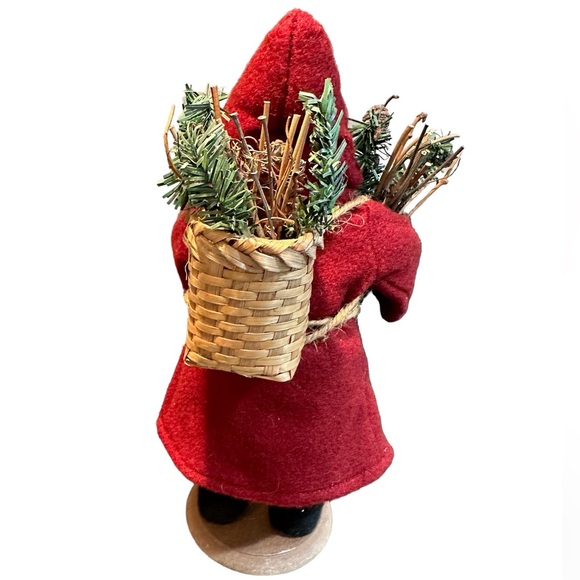 Old World Santa - Picture 3 of 9